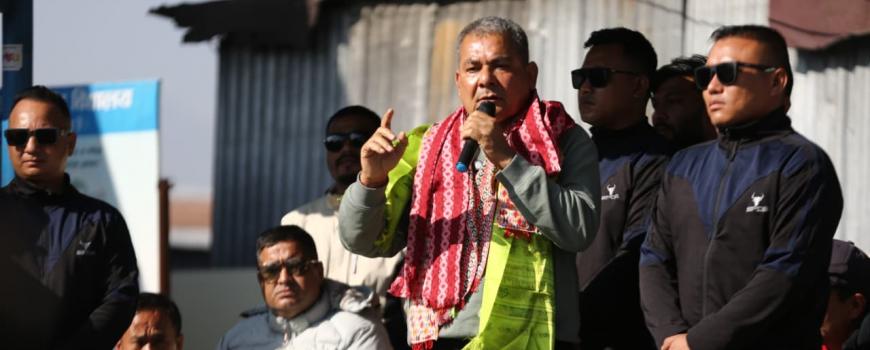 दुर्गा प्रसाईंको चुनौती– 'सबै दल र बालेनलाई ठेगान लगाउँछु'