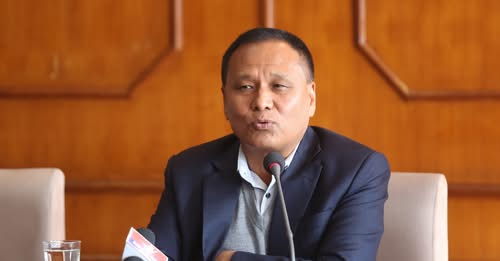 कुलमानले सार्वजनिक गरे सय दिनका कामको सूची