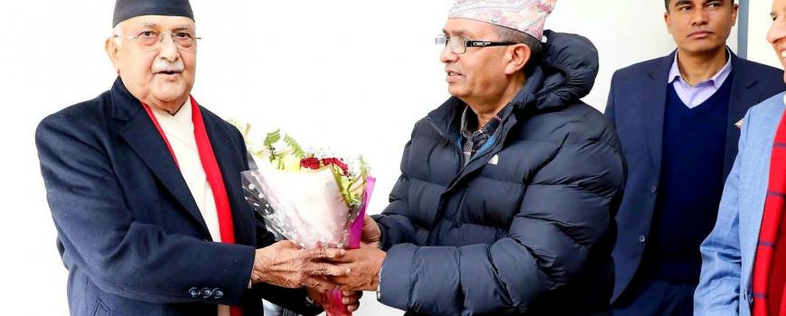 कोशीमा एमाले टिक वितरण : भानुभक्त मोरङ तिन छाडेर पहाड लागे, ओलीको विरोध गर्नेले टिकट नै पाएन्न 